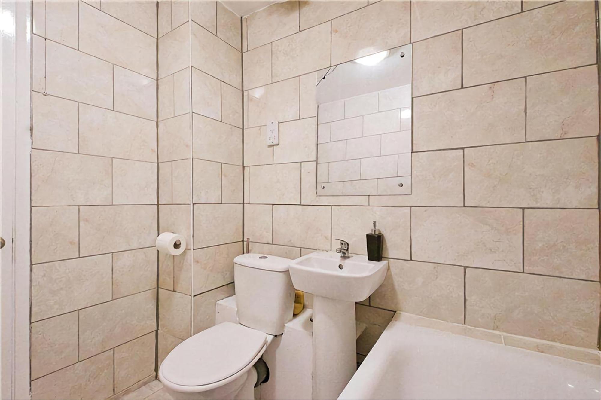 Manor Place Apartment Thamesmead Thamesmead  المظهر الخارجي الصورة